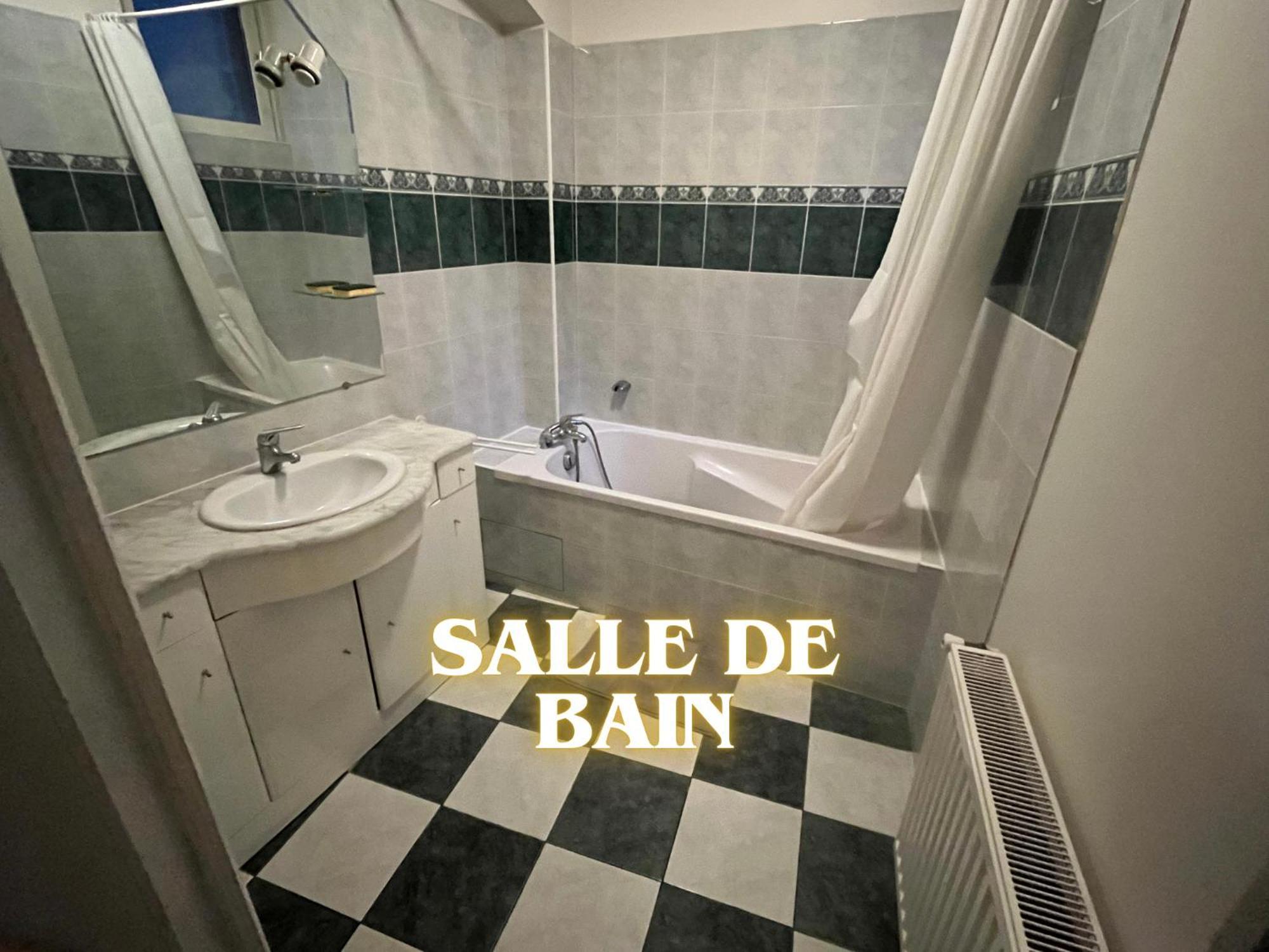 L'Atypique Mirebeau - T3 Duplex - Centre Historique Apartment Bourges Ngoại thất bức ảnh